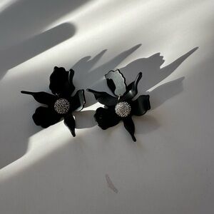 Lele sadoughi clip on Crystal Lilly earrings in black